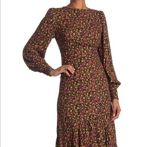 NWT Floral open back dress